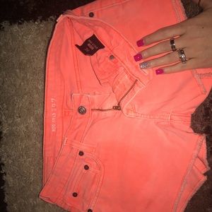 Coral Big star shorts